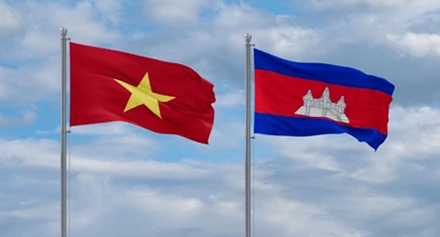 កម្ពុជា-វៀតណាម ពង្រឹងទំនាក់ទំនងទូរគមនាគមន៍