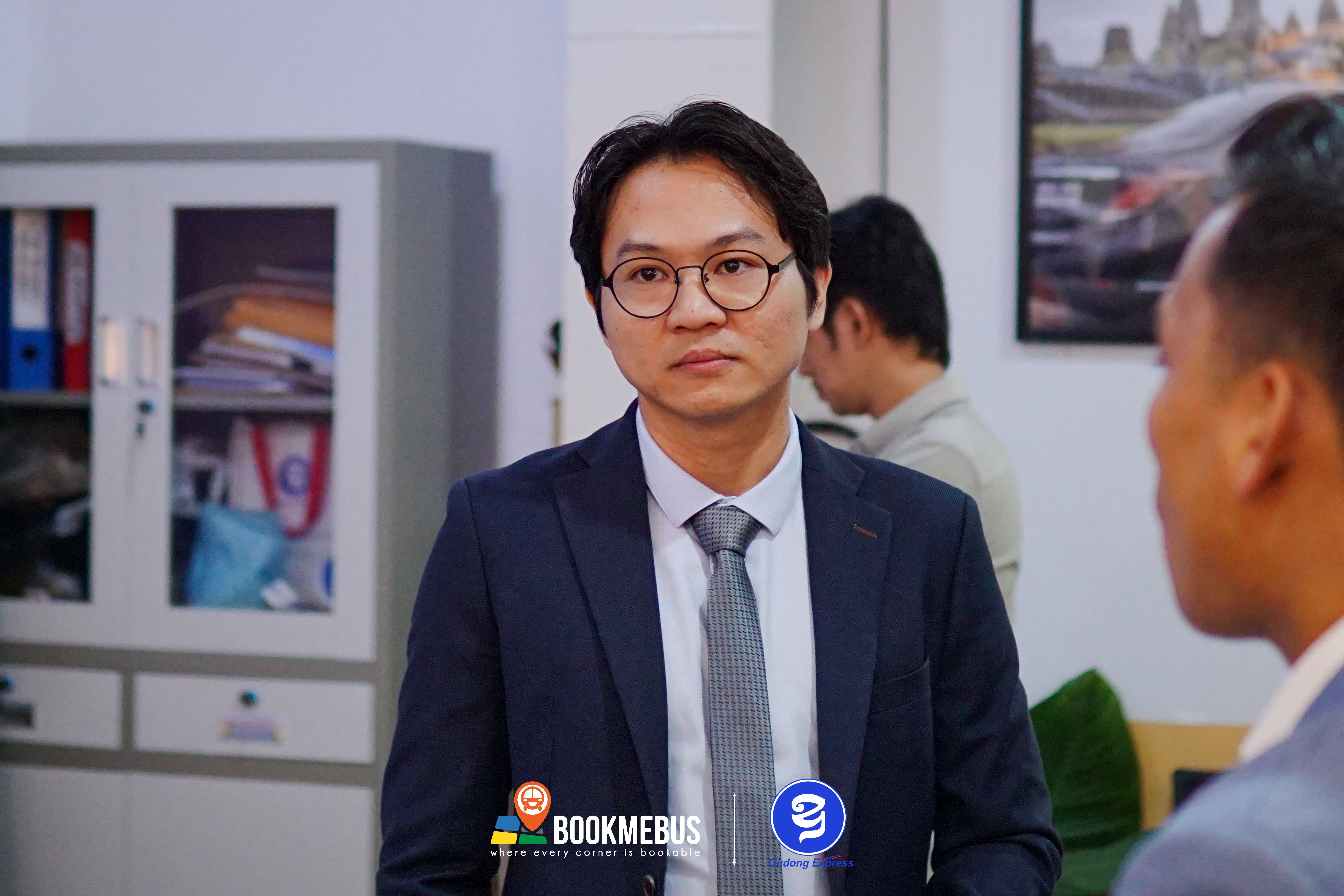 BookMeBus និង Oudong Express ចុះអនុស្សរណៈយោគយល់គ្នាជាយុទ្ធសាស្ត្រ ដើម្បីជំរុញប្រព័ន្ធអេកូដឹកជញ្ជូនឌីជីថលរបស់កម្ពុជា